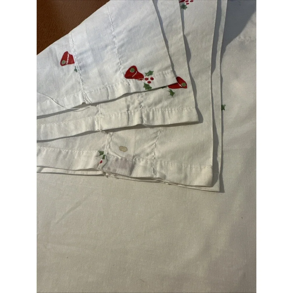 Vtg Rare Set Of 4 Christmmas Bells & Holly Rod Panel Curtains 26